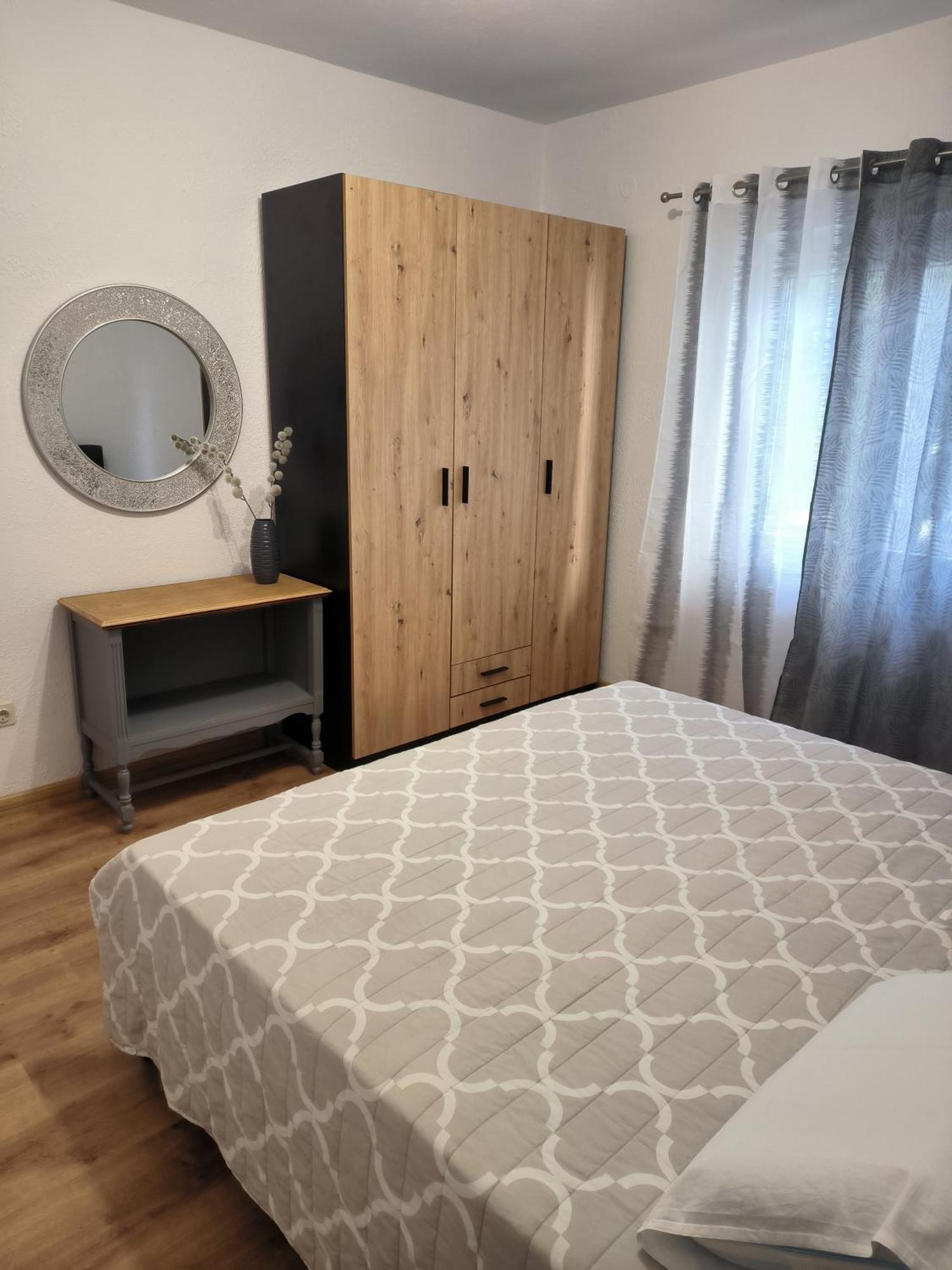 Tihana-Ground Floor With Large Terrace Makarska Bagian luar foto